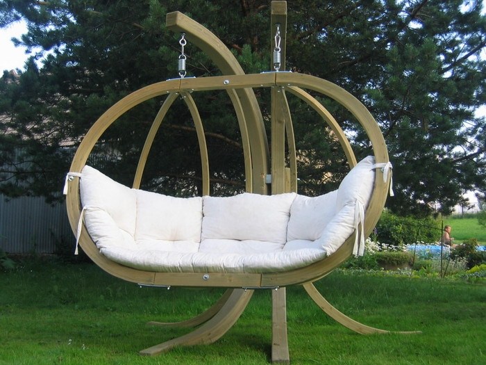 Hanging garden chair